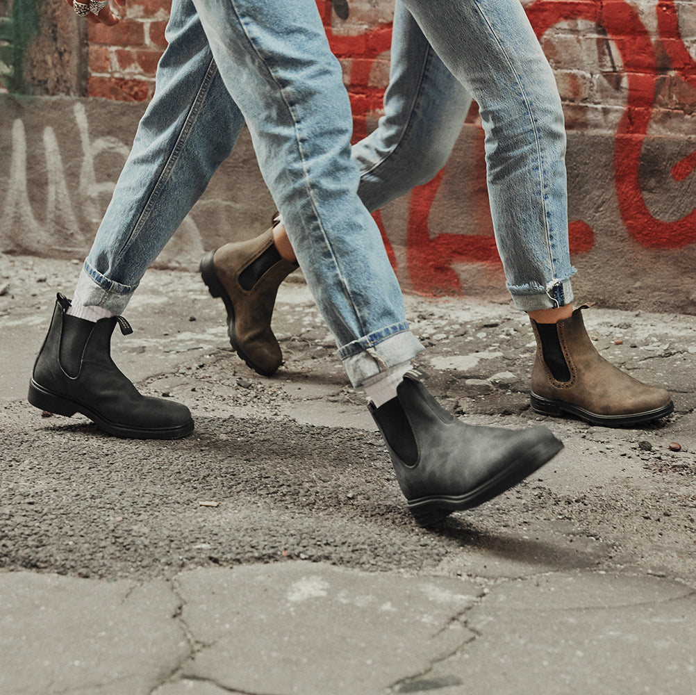 Blundstone Antique Brown Outfit Brown Blundstones With Black Pants